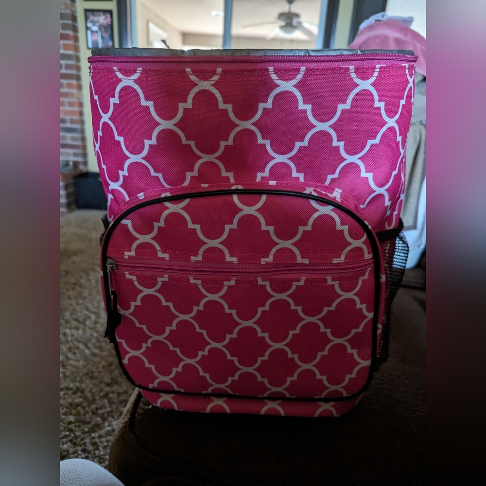 Ice Cooler on Wheels with Handle